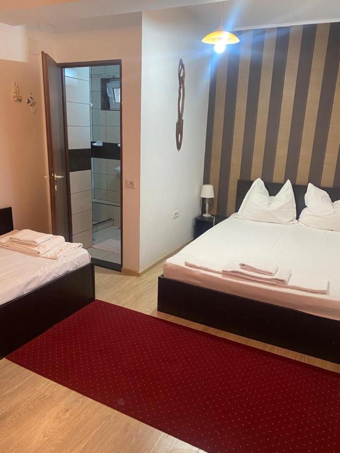 Casa Mateiana Hotel เอโฟริเอนอร์ด ภายนอก รูปภาพ