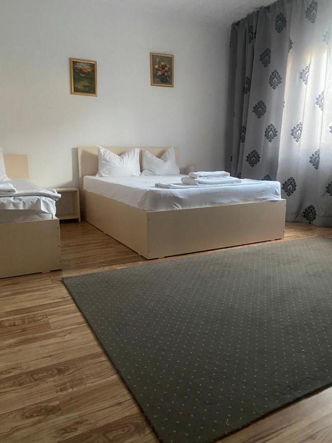 Casa Mateiana Hotel เอโฟริเอนอร์ด ภายนอก รูปภาพ